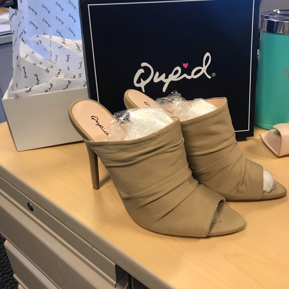 Quepid Scrunch Heel